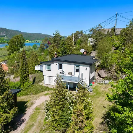 3 Bedroom Summerhouse With Scenic View -only 1h From Oslo * Berger (Buskerud)